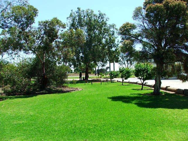 Lazy River Motor Inn Swan Hill Exterior foto